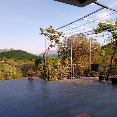 Country House "Lipa" Komarno Virpazar Exterior photo